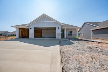 2387 Whispering Wind Ln, Green Bay, WI 54303
