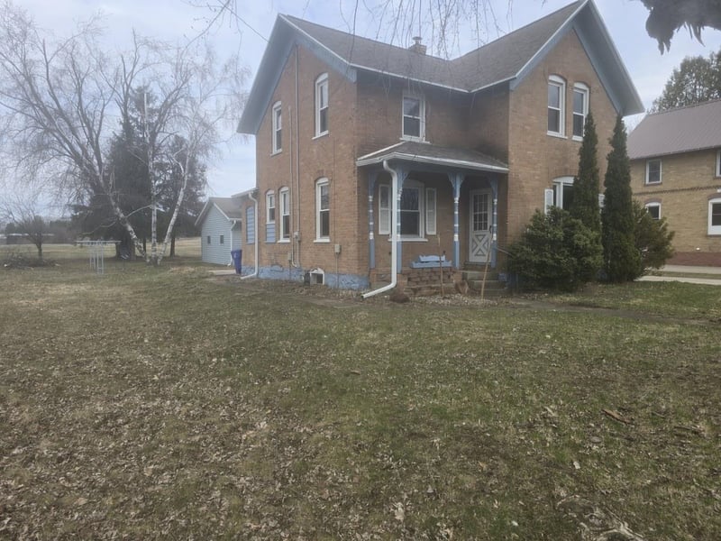 119 Park St, Bonduel, WI 54107