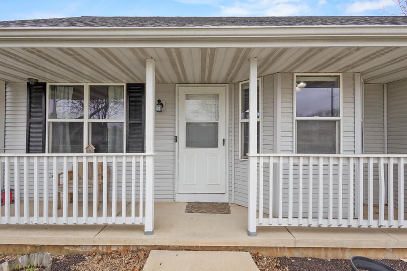 1921 Ceil St, Little Chute, WI 54140