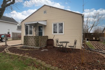 2021 Sheridan St, Oshkosh, WI 54901