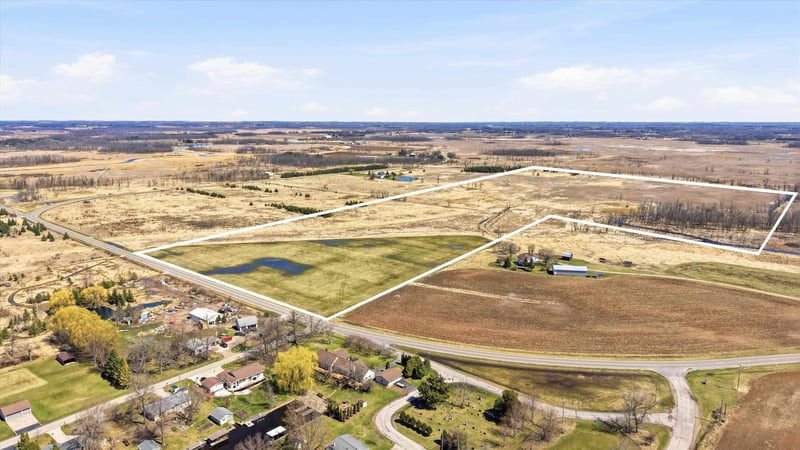 County Road Mm, Larsen, WI 54947-9999