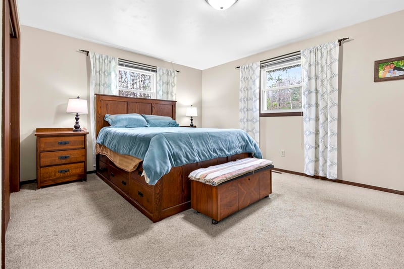 4171 St Francis Park Dr, Green Bay, WI 54313