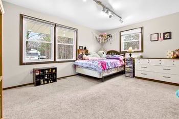 4171 St Francis Park Dr, Green Bay, WI 54313