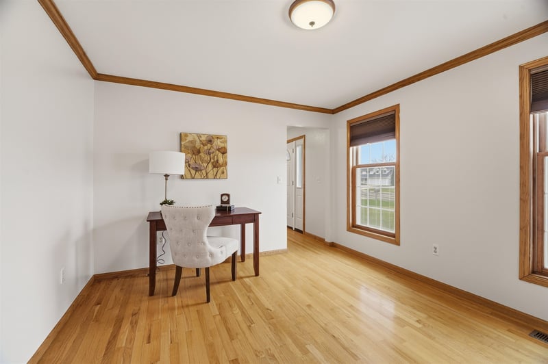 N9419 Rosebud Ln, Appleton, WI 54915