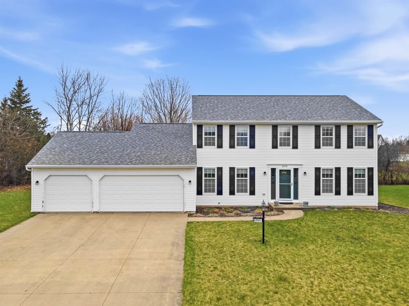 N9419 Rosebud Ln, Appleton, WI 54915