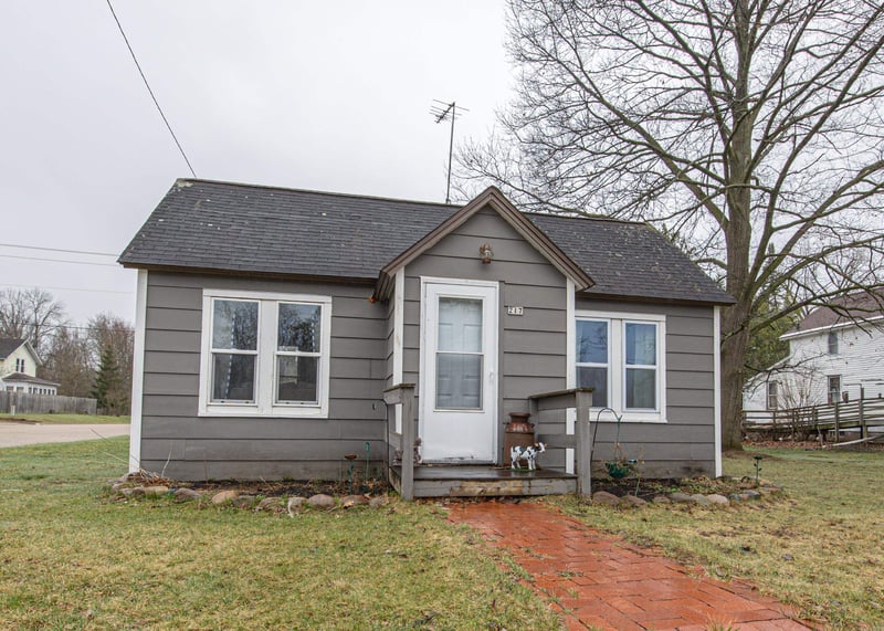 217 Main St, Suring, WI 54174