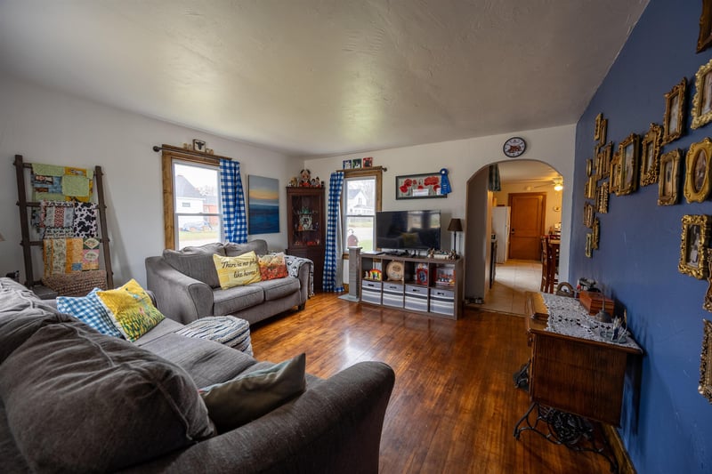 217 Main St, Suring, WI 54174