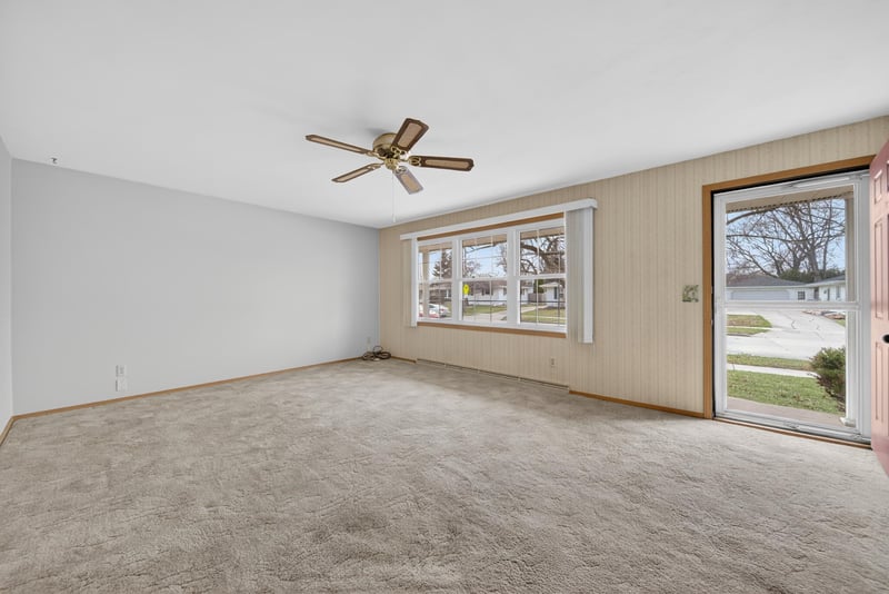 630 Clara St, Appleton, WI 54915