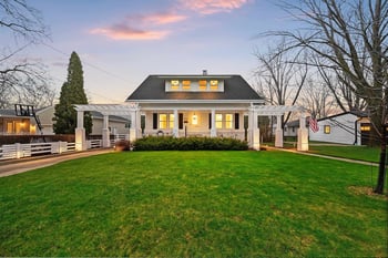 114 Mission Rd, Green Bay, WI 54301