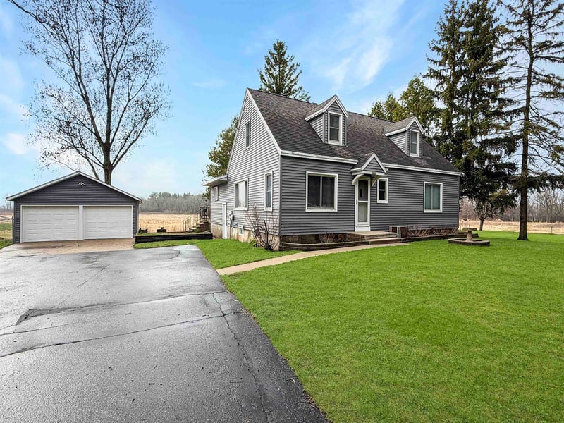 4639 Rivermoor Rd, Omro, WI 54963