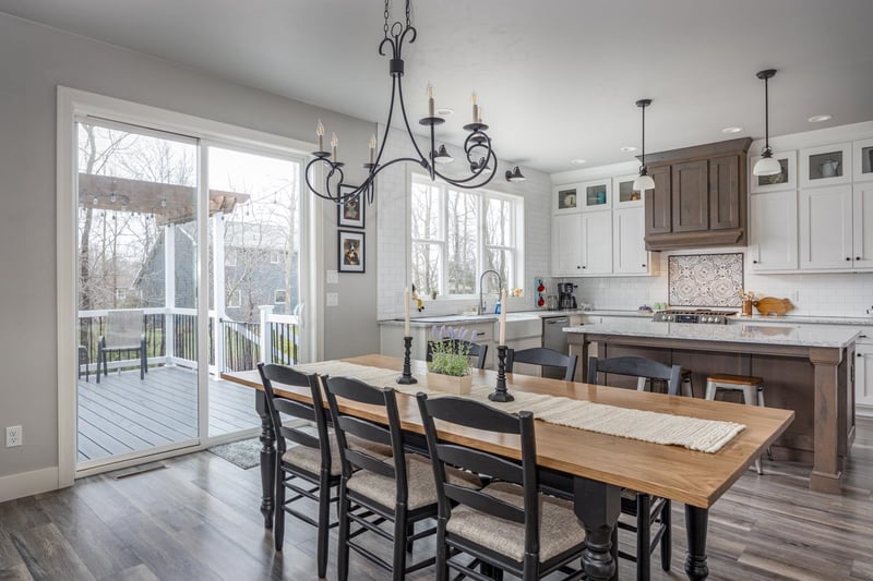 230 Deforest Dr, Kaukauna, WI 54130