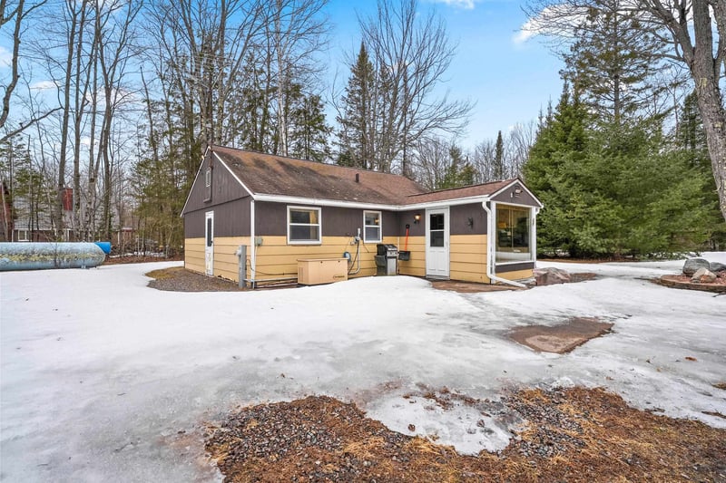 17294 Thielke Rd, Lakewood, WI 54138
