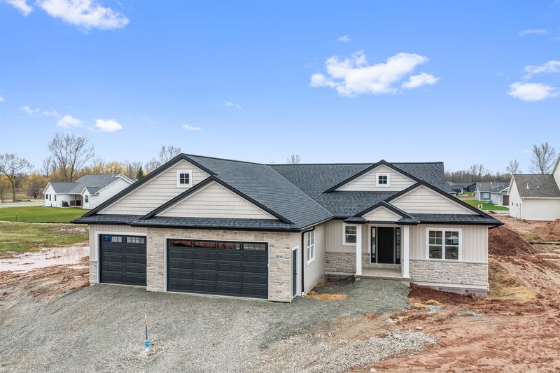 3696 Ella Jo Way, De Pere, WI 54115-2346