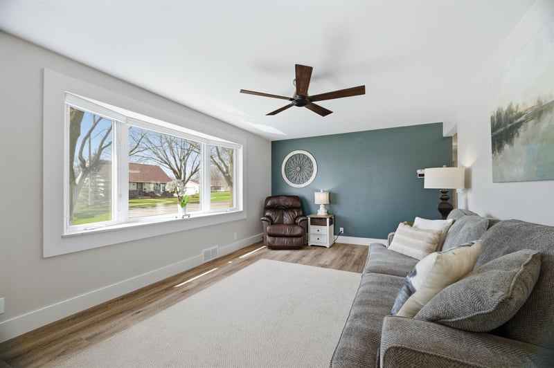 227 Matthew St, Kimberly, WI 54136