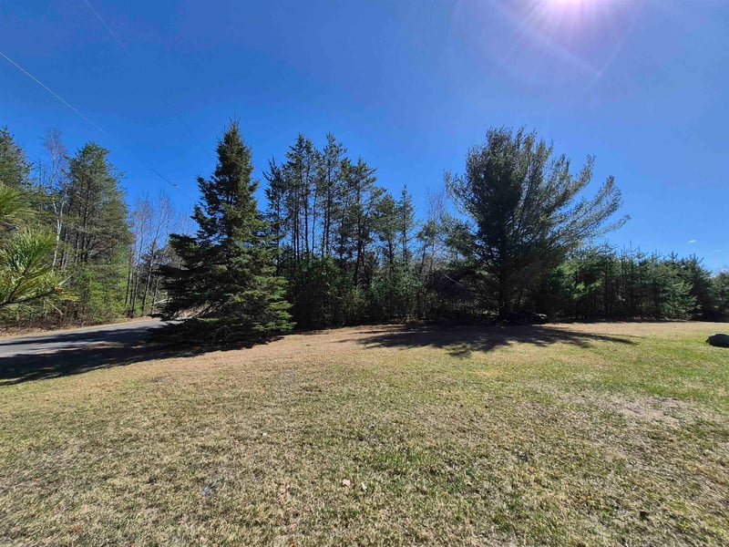 13539 Linda Ln, Mountain, WI 54149
