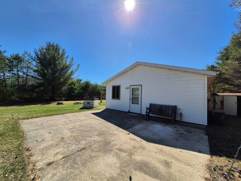 13539 Linda Ln, Mountain, WI 54149