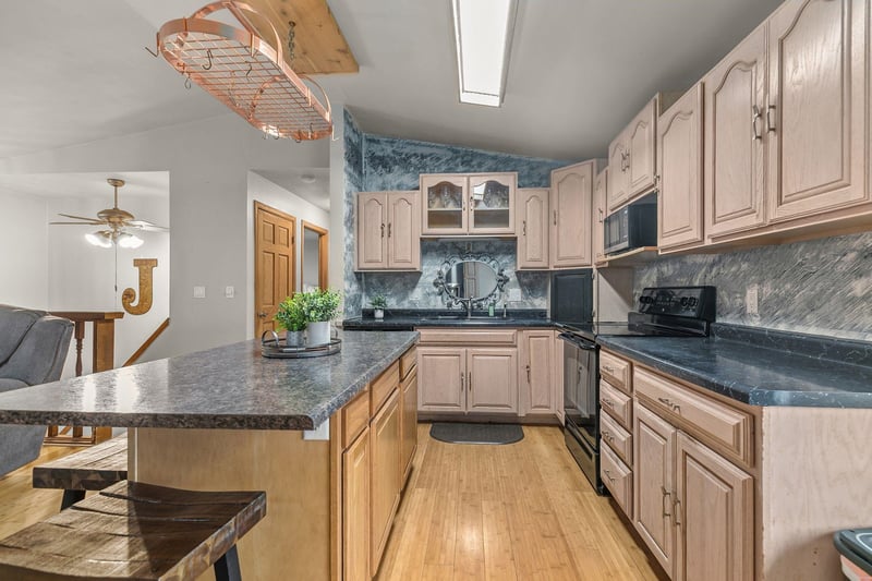 1130 Grant St, Appleton, WI 54914