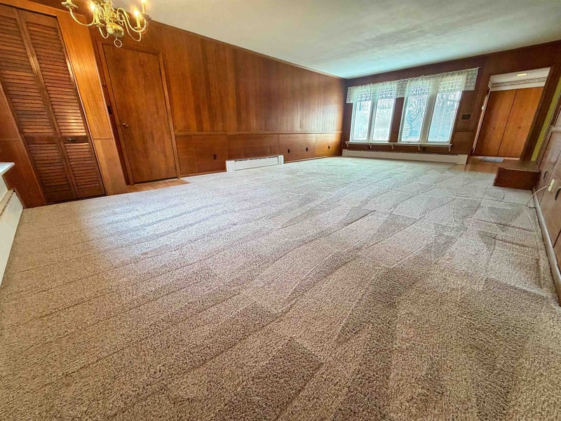 814 Harmel Ave, Oshkosh, WI 54902