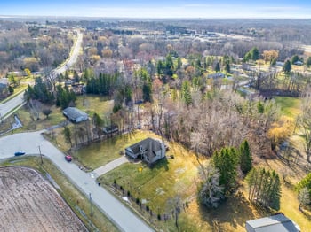 3757 Woodland Rd, Green Bay, WI 54313