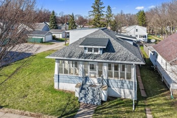 802 9th St, Green Bay, WI 54304-2502