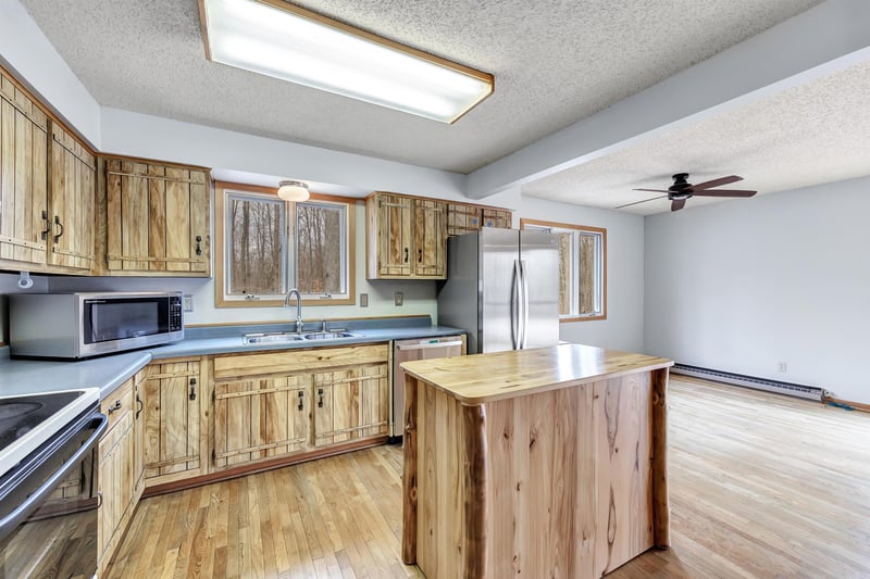 14684 Buckshot Rd, Lakewood, WI 54138