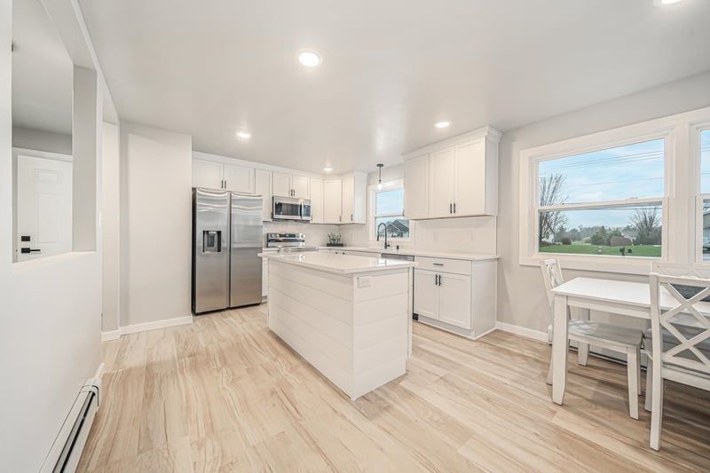 4607 Capitol Dr, Appleton, WI 54914