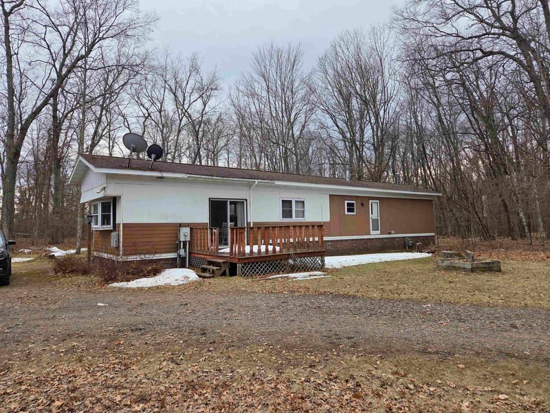 11537 Kalies Shady Ln, Crivitz, WI 54114-8912