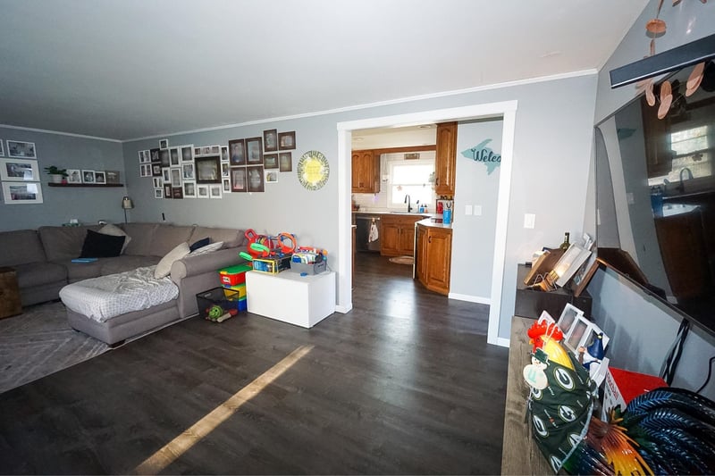 W4986 Hwy 10 , Menasha, WI 54952