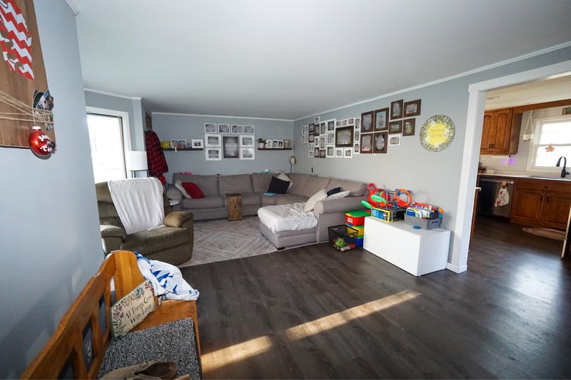 W4986 Hwy 10 , Menasha, WI 54952