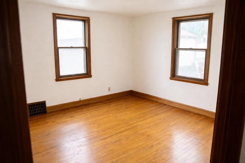 109 11th St, Kaukauna, WI 54130