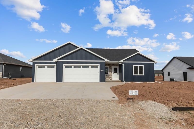 N9259 Anton St, Appleton, WI 54915