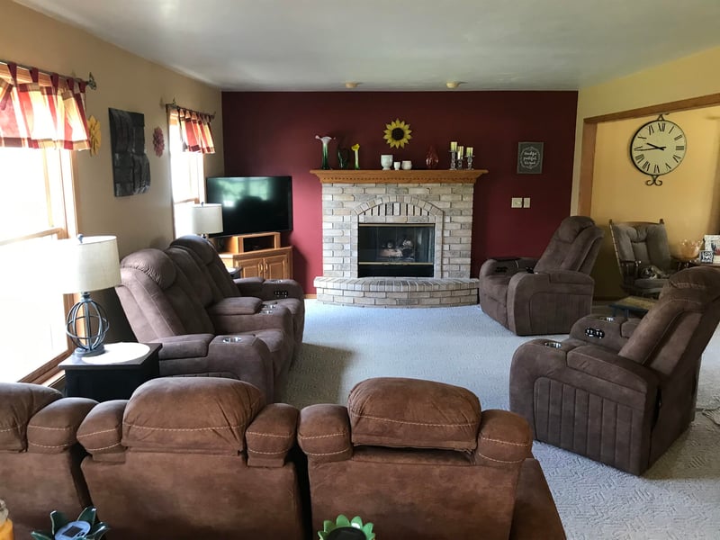 2680 Garden Ridge Trl, Green Bay, WI 54313
