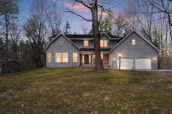 3030 Big Timber Cir, Green Bay, WI 54313