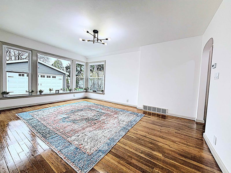 225 Circle St, Appleton, WI 54911