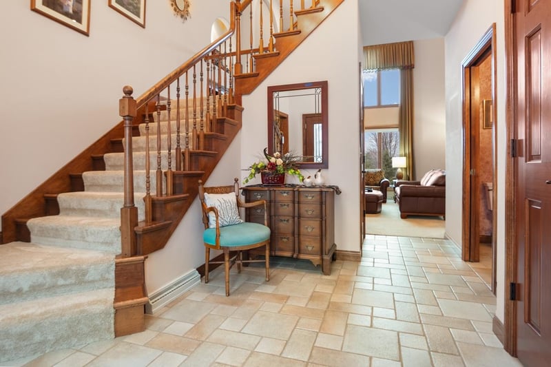 617 Apple Creek Rd, Appleton, WI 54913