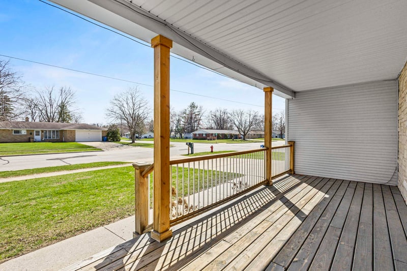 311 Cedar St, Pulaski, WI 54162