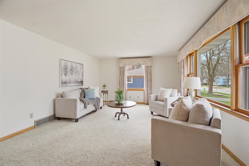 1613 Telulah Ave, Appleton, WI 54915