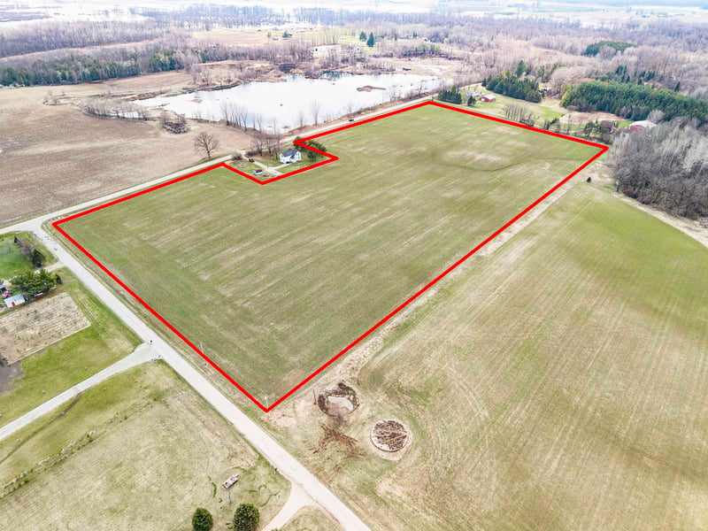 Brusewitz Rd, Black Creek, WI 54106