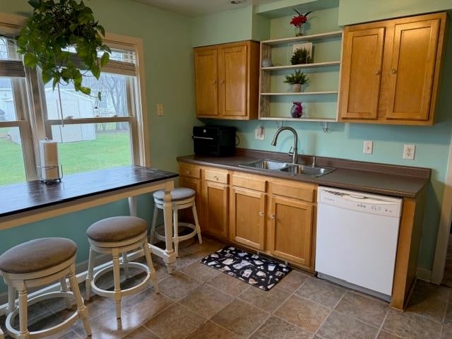 1310 Bismarck St, Green Bay, WI 54302