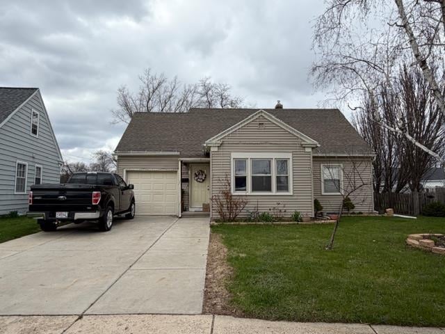 1310 Bismarck St, Green Bay, WI 54302