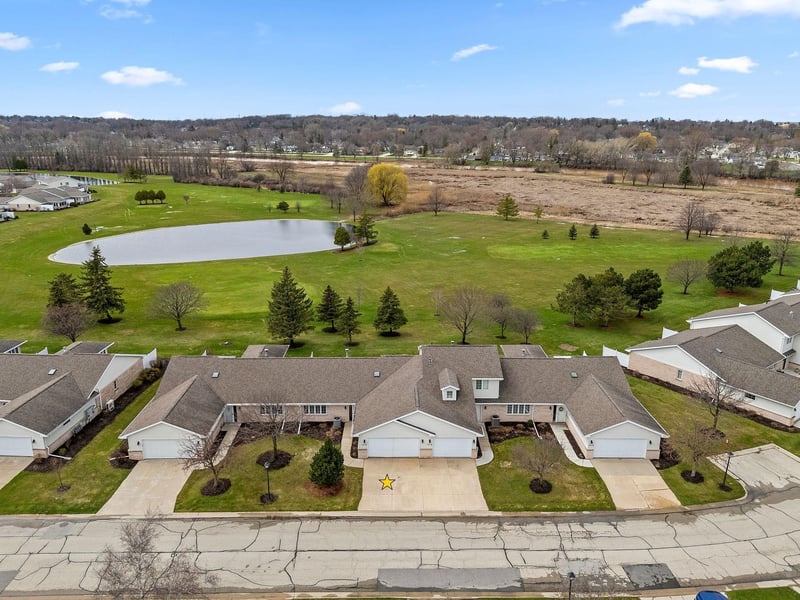 1517 River Pines Dr, Green Bay, WI 54311-5636