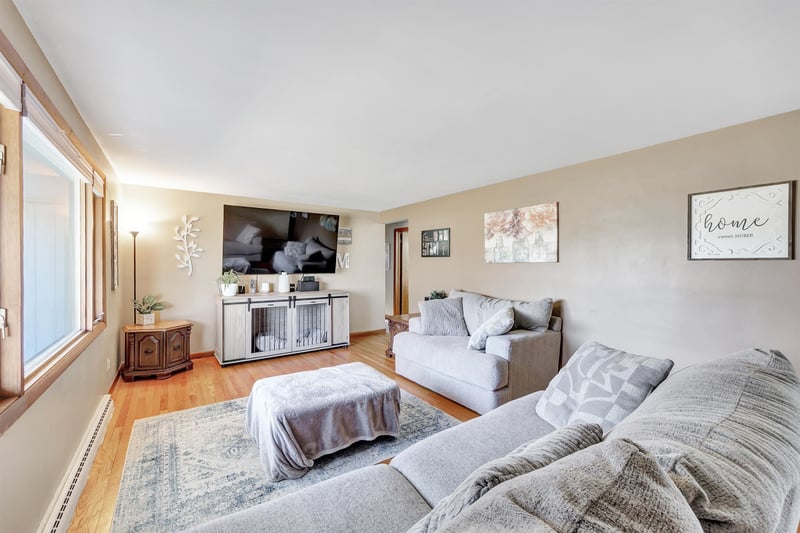 3012 Lawndale Dr, Green Bay, WI 54311