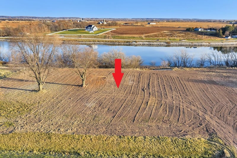 4307 Lost Dauphin Rd #4, De Pere, WI 54115