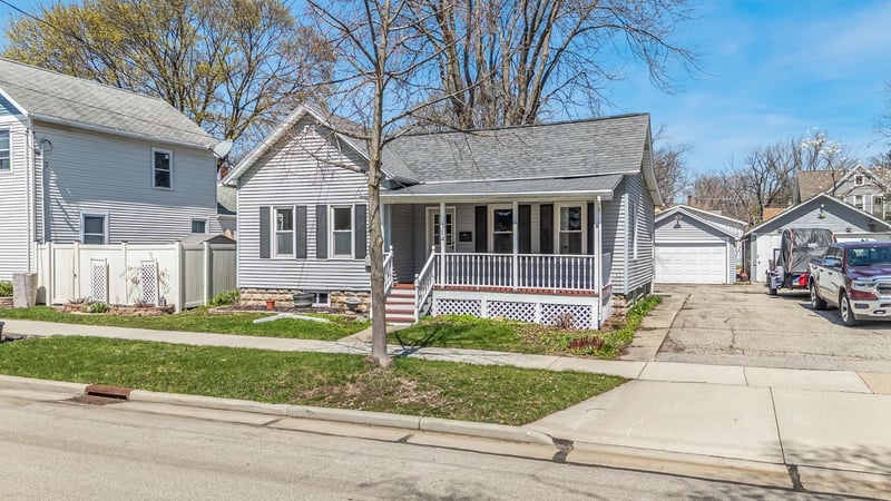 314 Winnebago St, Appleton, WI 54911