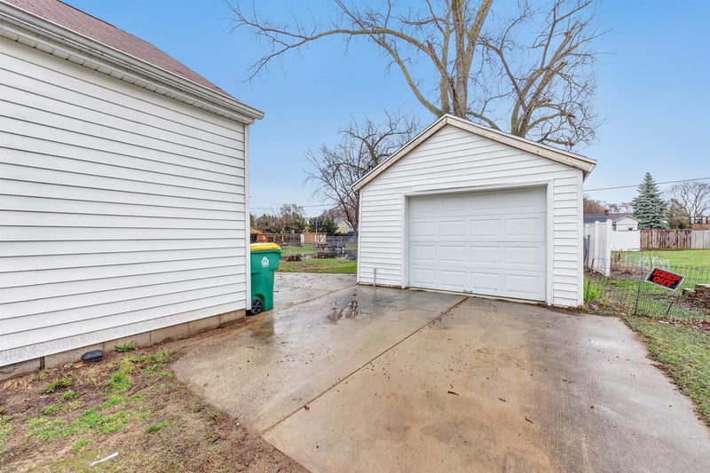 1251 Reber St, Green Bay, WI 54302