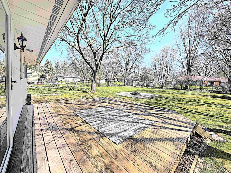 1891 Beck St, Menasha, WI 54952