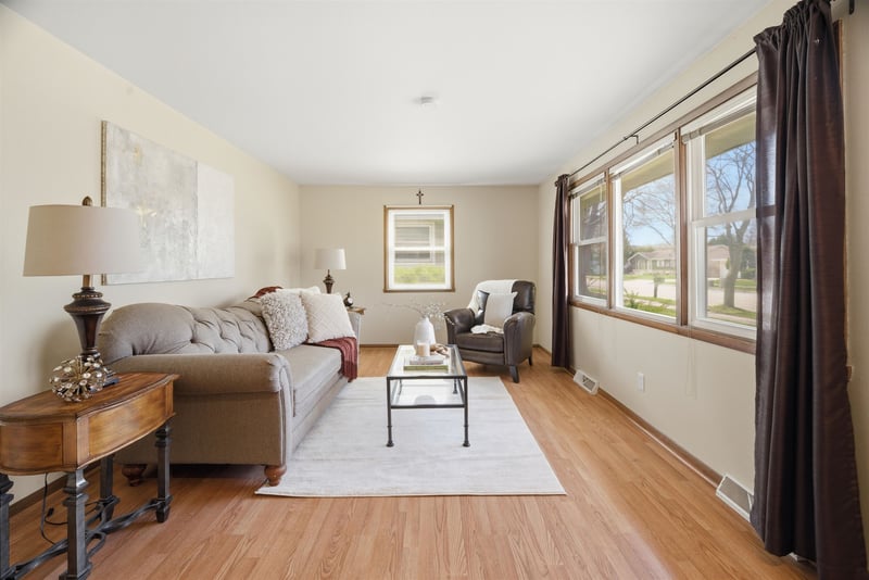 612 Matthias St, Appleton, WI 54915