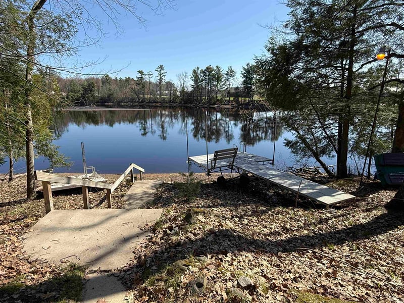 N6818 Forest Haven Rd, Shawano, WI 54166