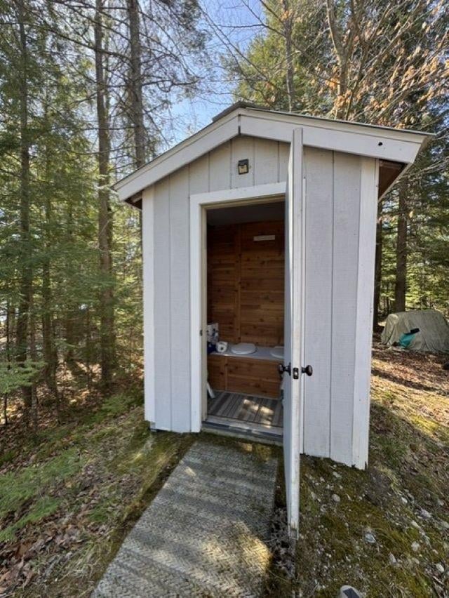 17478 Waxwing Ln, Townsend, WI 54175