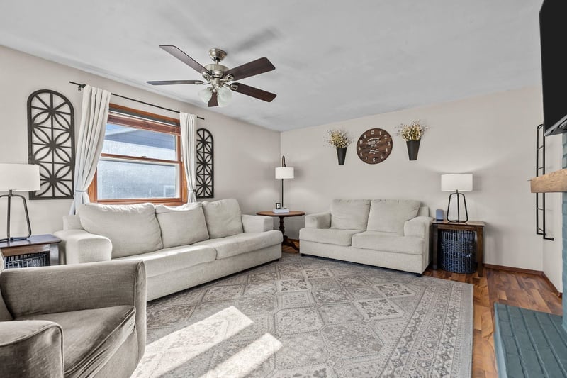 1031 Roberts Ave, Appleton, WI 54914-2620